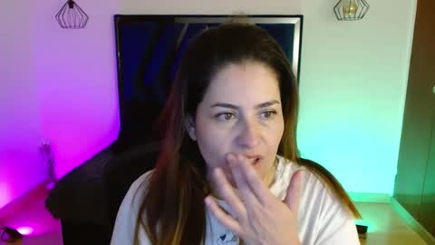 dayanhank online show from 8, 10, 2025