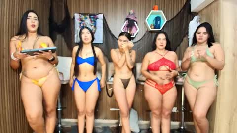 Snapshot of dayannawins chatting on 22, 10, 2025 dayannawins online show from 22, 10, 2025