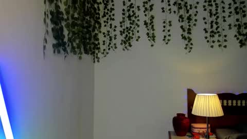 Snapshot of dayna_sunset chatting on 21, 12, 2025 dayna_sunset online show from 21, 12, 2025