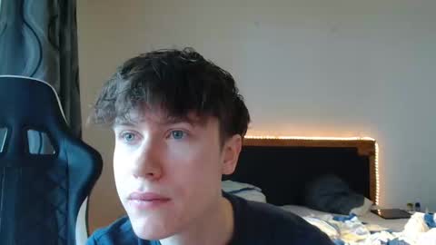 Snapshot of daypaul chatting on 15, 1, 2025 daypaul online show from 15, 1, 2025