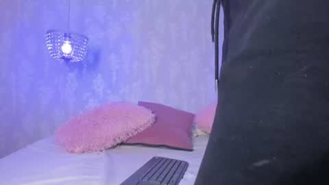 DAYRA ANGELS online show from 15, 6, 2026