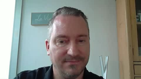 Snapshot of daytrader77 chatting on 9, 3, 2026 daytrader77 online show from 9, 3, 2026