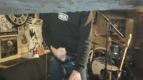 Dazzel online show from 3, 2, 2025