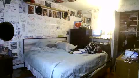 dbeamon92 online show from 24, 2, 2026