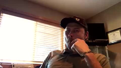 Snapshot of dconstruction chatting on 31, 3, 2026 dconstruction online show from 31, 3, 2026