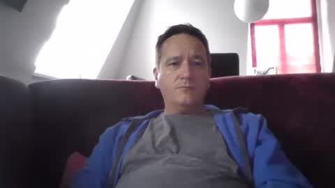 Play with me while I watch you german handsome squirtlover love small girls small tits big clit cut c2c shaved online show from 21, 4, 2026