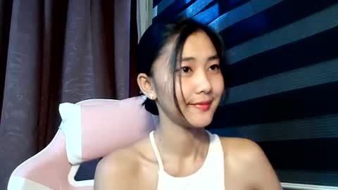 Snapshot of de_amore chatting on 21, 9, 2025 Angel online show from 21, 9, 2025