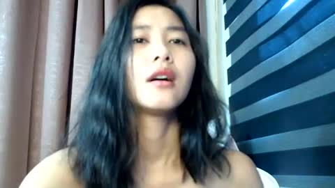 Snapshot of de_amore chatting on 23, 9, 2025 Angel online show from 23, 9, 2025