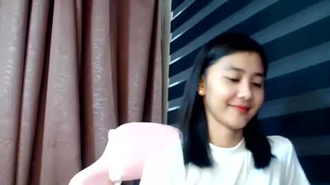 Snapshot of de_amore chatting on 27, 9, 2025 Angel online show from 27, 9, 2025