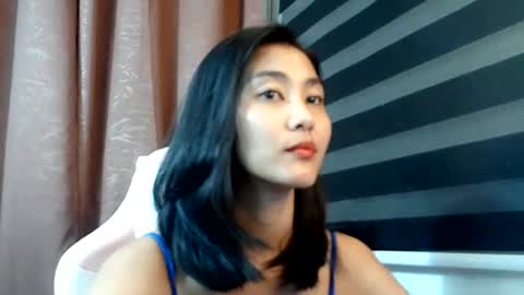 Snapshot of de_amore chatting on 16, 10, 2025 Angel online show from 16, 10, 2025