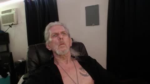 Snapshot of deaconoddeye chatting on 14, 12, 2025 deaconoddeye online show from 14, 12, 2025