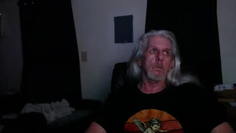 Snapshot of deaconoddeye chatting on 19, 12, 2025 deaconoddeye online show from 19, 12, 2025