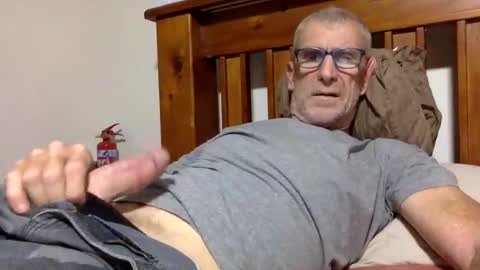 Snapshot of deanofflove2210 chatting on 25, 12, 2024 deanofflove2210 online show from 25, 12, 2024