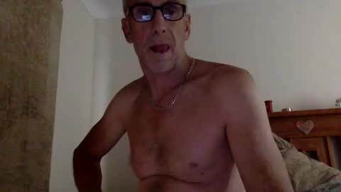 Snapshot of deanofflove2210 chatting on 22, 1, 2025 deanofflove2210 online show from 22, 1, 2025