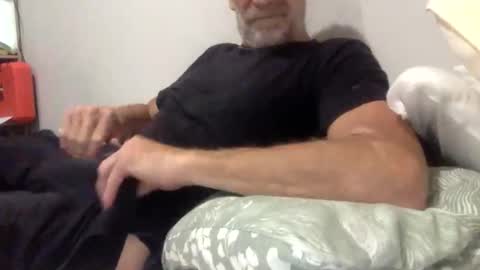 deanofflove221000 online show from 18, 12, 2025