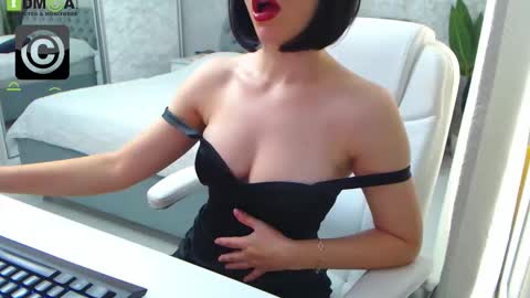 Snapshot of dear_ellisse chatting on 16, 10, 2025 Elly online show from 16, 10, 2025