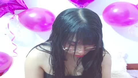 Snapshot of dearabbie chatting on 11, 2, 2025 DearAbbie online show from 11, 2, 2025