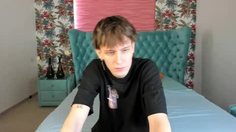 Snapshot of dearboyy_ chatting on 2, 4, 2026 dearboyy_ online show from 2, 4, 2026