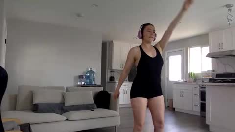 dearbunnylatina95 online show from 25, 5, 2026