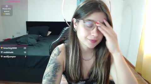 Snapshot of dearlilith6666 chatting on 27, 2, 2025 dearlilith6666 online show from 27, 2, 2025