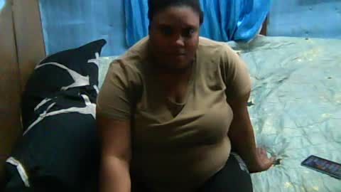 Snapshot of dearvriesbertha chatting on 8, 7, 2026 dearvriesbertha online show from 8, 7, 2026
