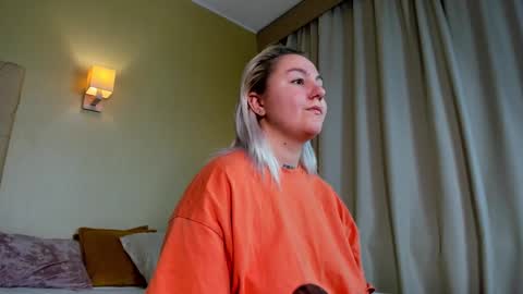 Debbie Mon Tue Fri Sun Sat GMT 3 1000am - 0400pm  online show from 8, 12, 2024