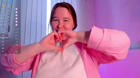 Snapshot of debbiewood chatting on 13, 1, 2026 DeboraDebbieDee online show from 13, 1, 2026