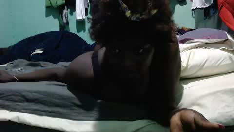 Snapshot of debbyslatter chatting on 26, 10, 2025 debbyslatter online show from 26, 10, 2025