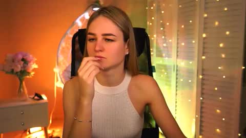 Debora online show from 9, 3, 2026