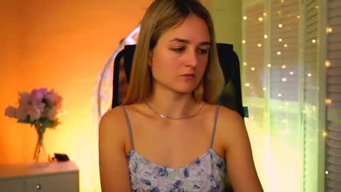 Snapshot of deboralarson chatting on 1, 5, 2026 Debora online show from 1, 5, 2026