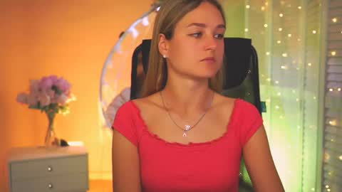 Snapshot of deboralarson chatting on 20, 5, 2026 Debora online show from 20, 5, 2026