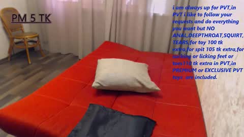 Snapshot of decentwhore chatting on 19, 10, 2025 Amy online show from 19, 10, 2025