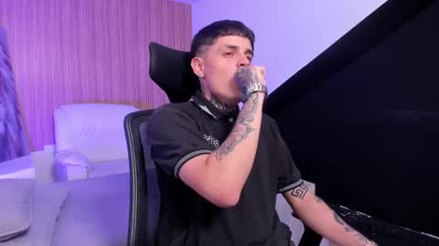 declan_fox online show from 24, 9, 2025