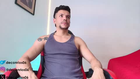 Snapshot of deconrios chatting on 29, 3, 2026 Santiago online show from 29, 3, 2026