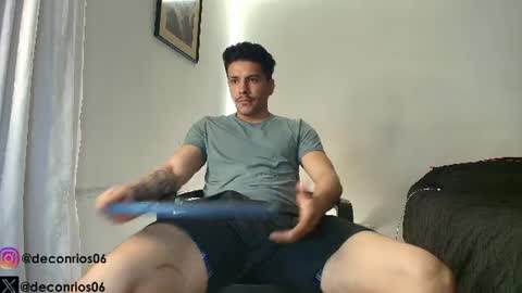 Snapshot of deconrios chatting on 18, 7, 2026 Santiago online show from 18, 7, 2026
