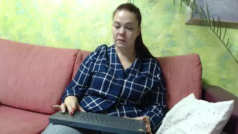 deea1805 online show from 29, 12, 2024