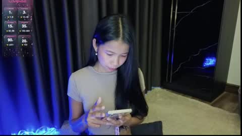 deedeedoll online show from 23, 2, 2025