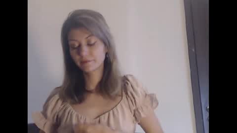 Deelightfull online show from 1, 1, 2025