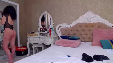 DeenaJay online show from 25, 2, 2026