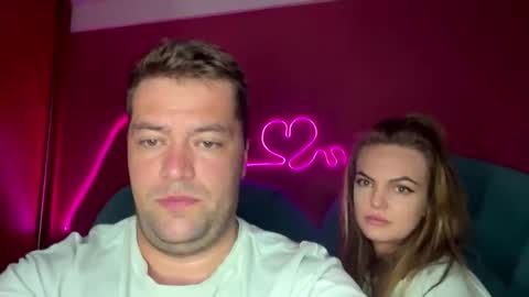 deeplookscouple online show from 15, 9, 2025