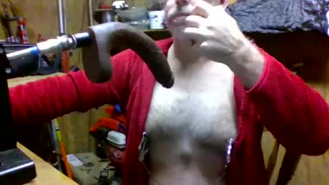Snapshot of deepthroat227 chatting on 7, 1, 2025 Deepthroat My Big Dildos online show from 7, 1, 2025
