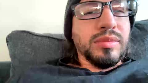 Snapshot of deepthroatberto chatting on 22, 11, 2025 Berto online show from 22, 11, 2025