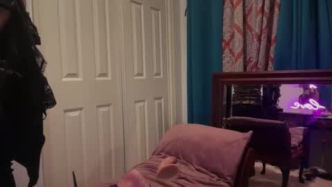 Tori online show from 20, 11, 2025