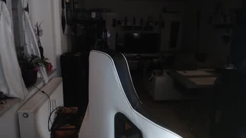 Snapshot of deinprinz2312 chatting on 2, 12, 2024 deinprinz2312 online show from 2, 12, 2024
