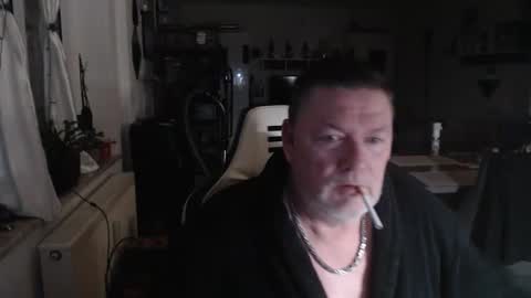 Snapshot of deinprinz2312 chatting on 6, 12, 2024 deinprinz2312 online show from 6, 12, 2024