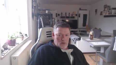 Snapshot of deinprinz2312 chatting on 28, 1, 2025 deinprinz2312 online show from 28, 1, 2025