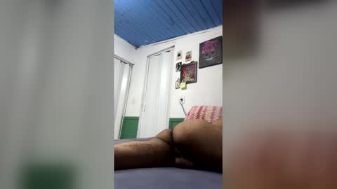 Snapshot of deivi_42 chatting on 22, 2, 2026 NovinhoofBr online show from 22, 2, 2026