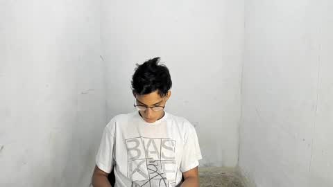 Snapshot of deivi_colins chatting on 8, 10, 2025 deivi_colins online show from 8, 10, 2025