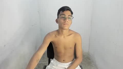 Snapshot of deivi_colins chatting on 11, 10, 2025 deivi_colins online show from 11, 10, 2025