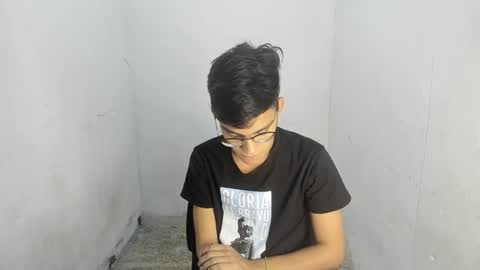 Snapshot of deivi_colins chatting on 1, 11, 2025 deivi_colins online show from 1, 11, 2025